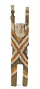 Фигурка с поднятыми рукамиот шамана народа