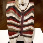 Фигурка с опущенными руками от шамана народа