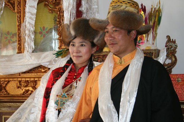 Свадебный наряд невесты на Тибете